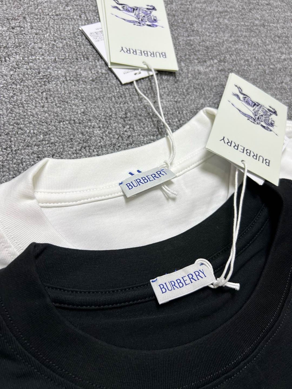 ブランドTシャツ細部ディテール